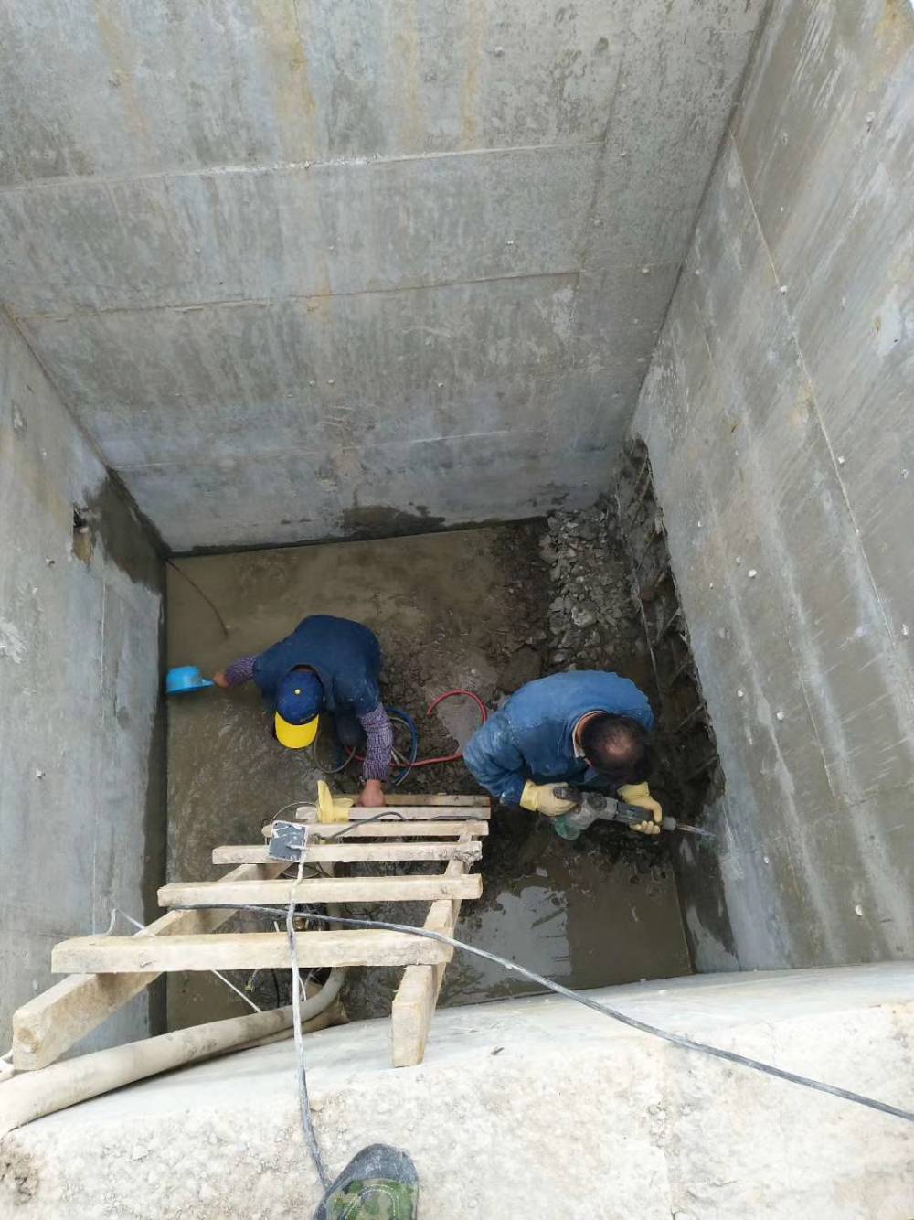 石家庄桥西区水池堵漏